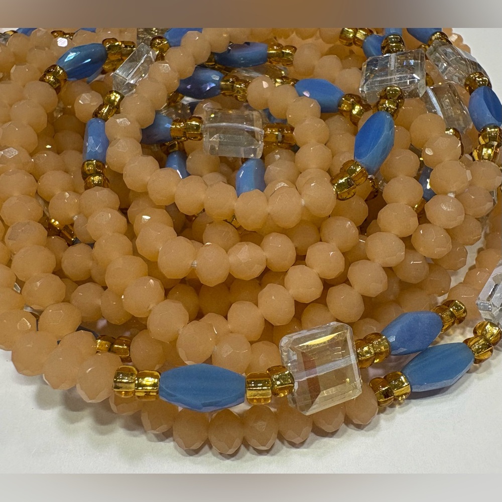 NWT “PEACHEEZZZ” Crystalline Beads w/Clear, Blue & Gold accents up to 50 length - Picture 6 of 16